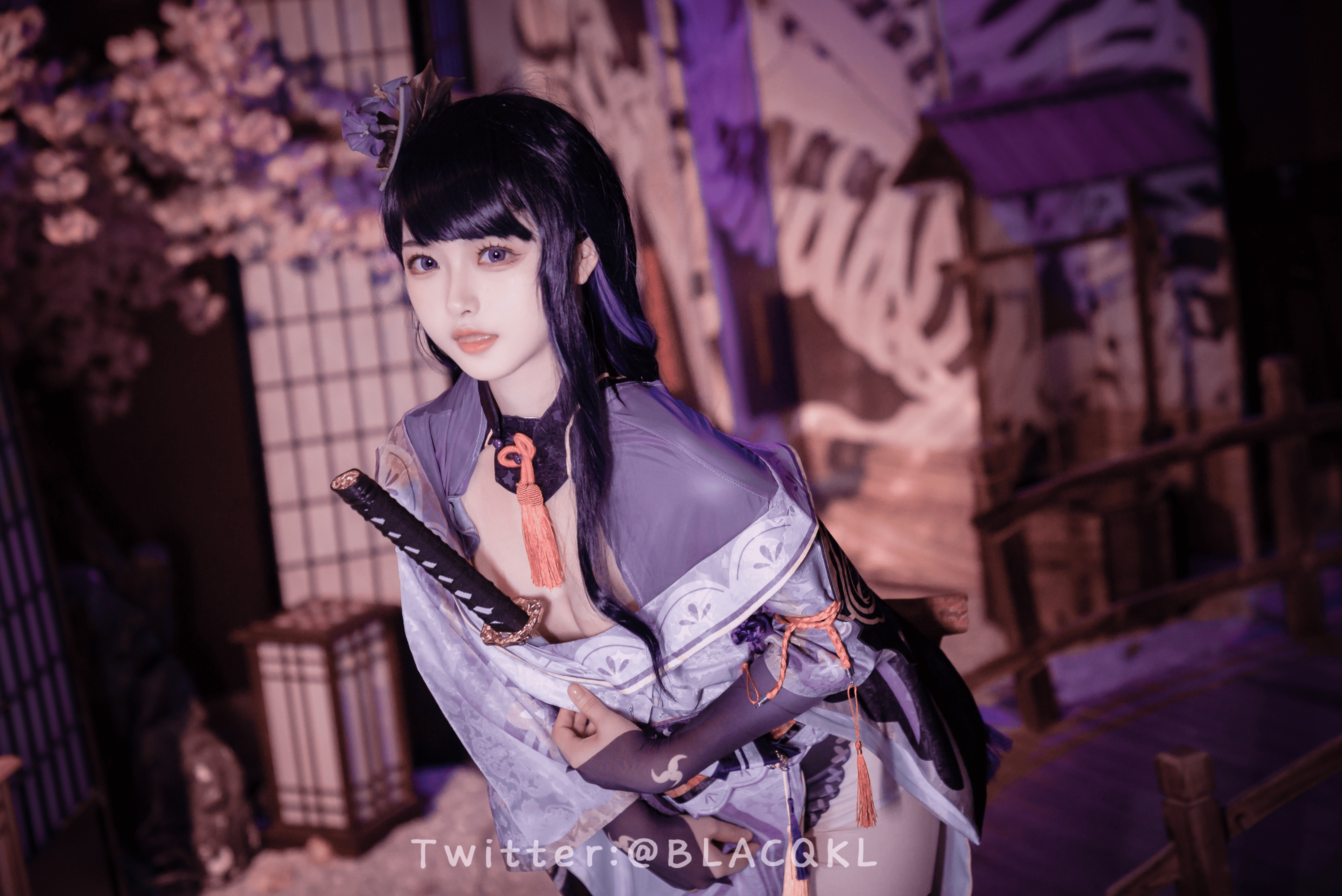 《冷酷雷电将军 白莉爱吃巧克力 写真图片以及视频资源合集》