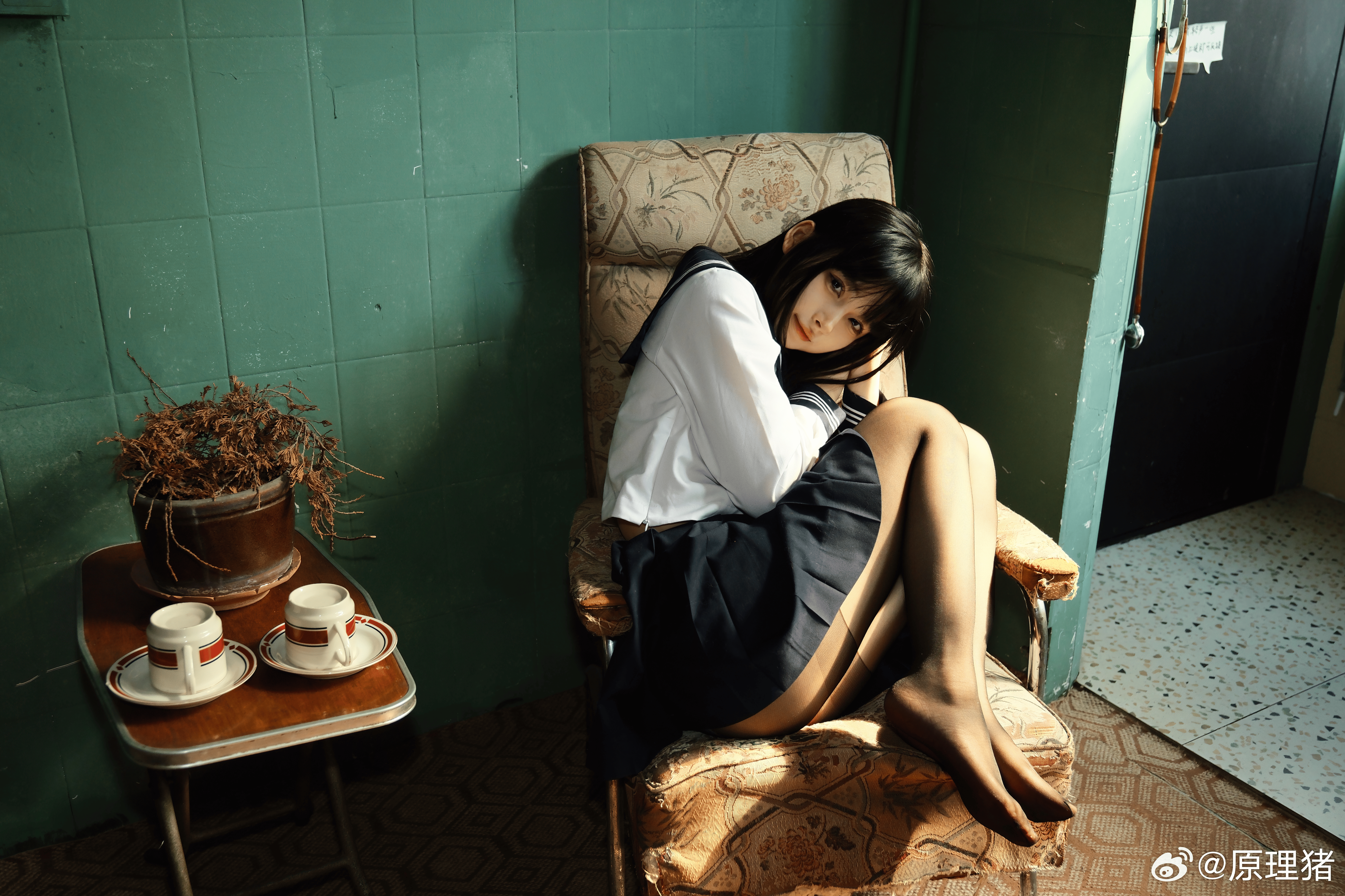 《可爱JK 清纯女高 白莉爱吃巧克力写真资源合集下载》
