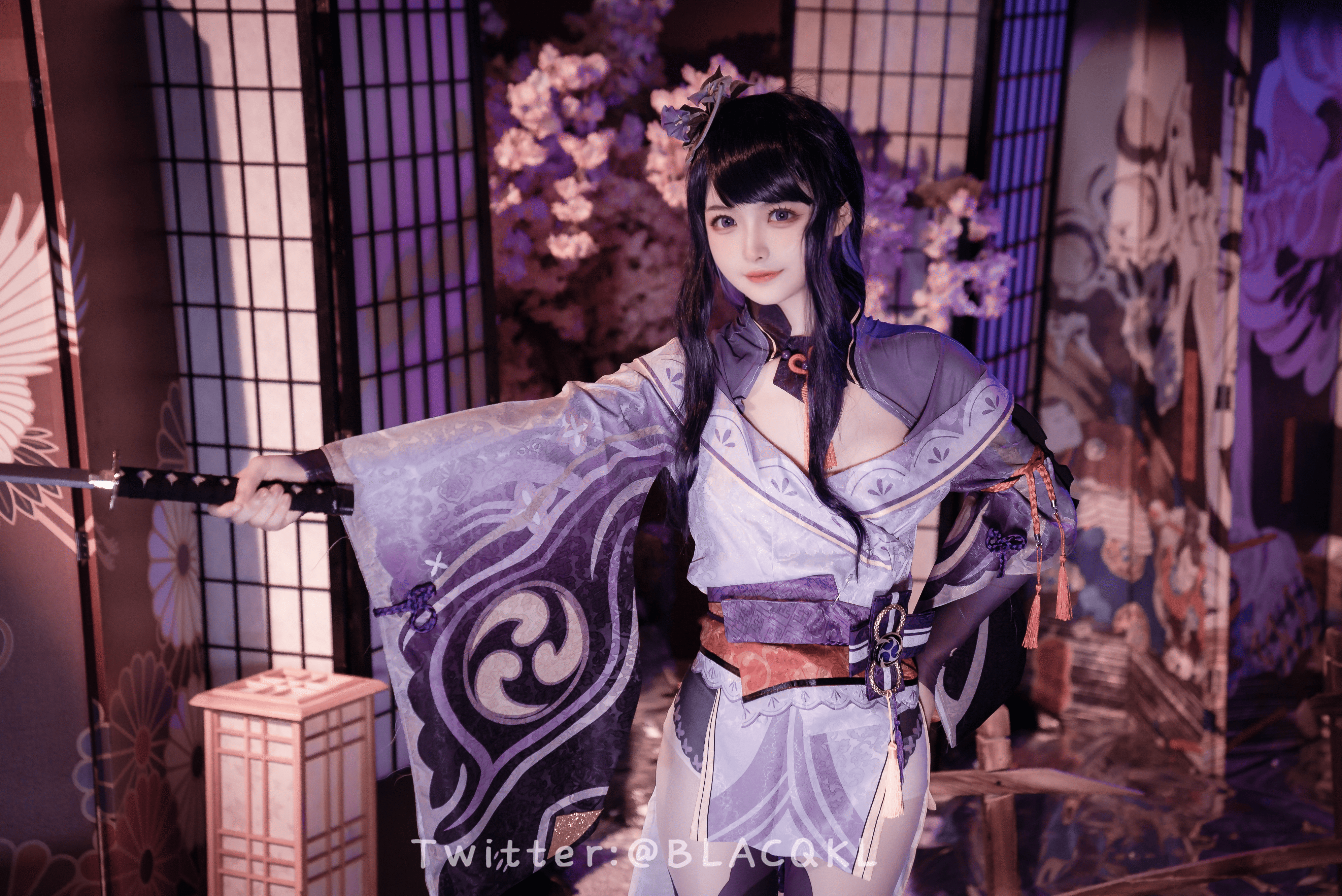 《冷酷雷电将军 白莉爱吃巧克力 写真图片以及视频资源合集》