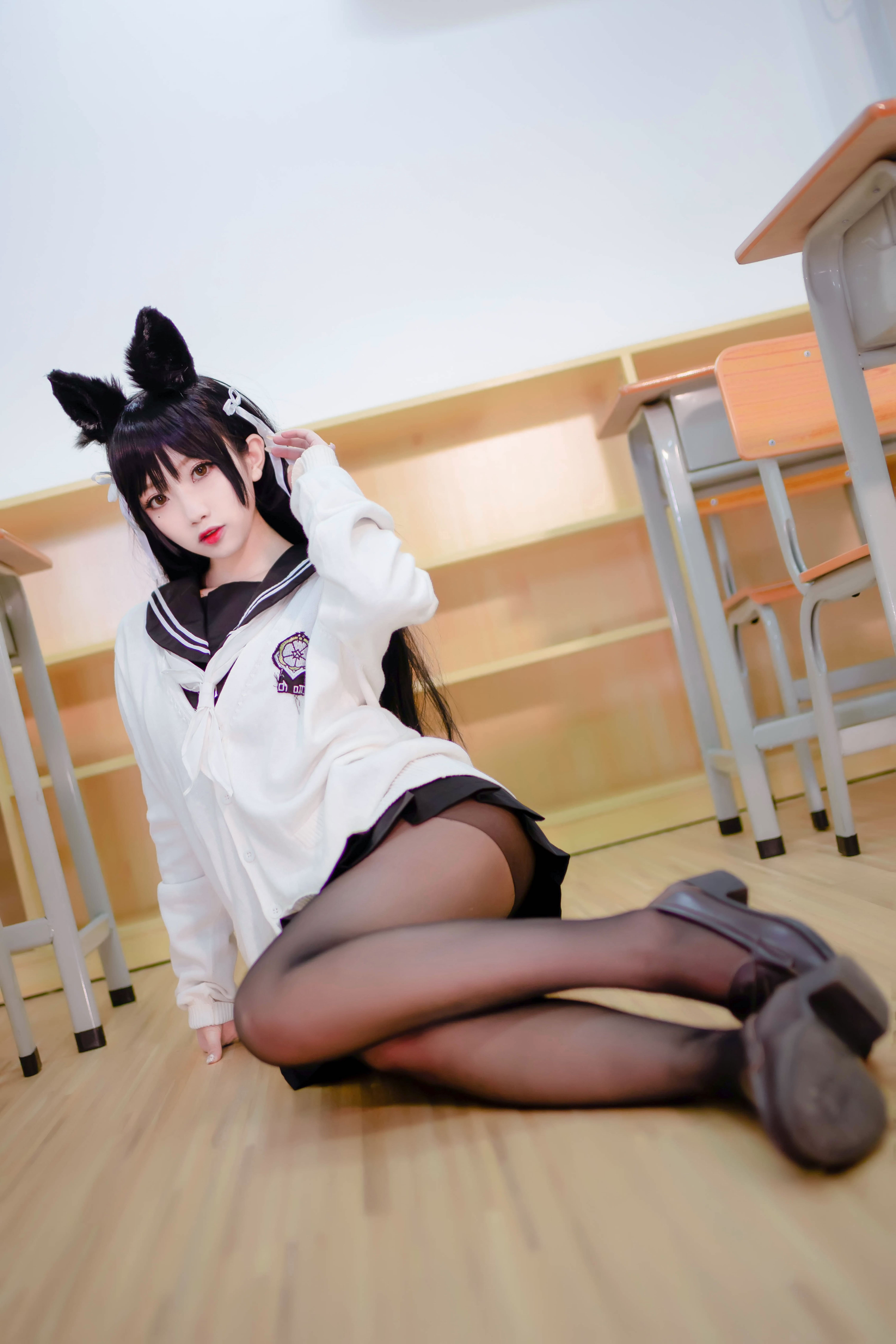 《制服ok 鬼畜瑶 写真图包合集下载》